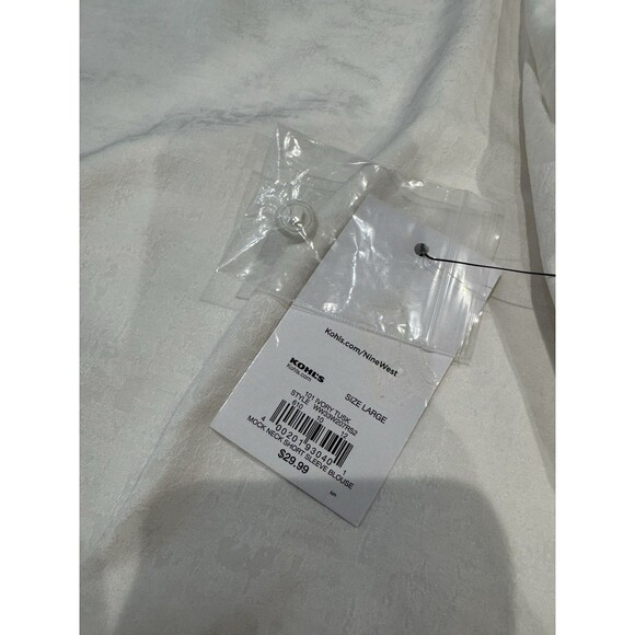 NWT Nine West Women’s Mock Nech Short Sleeve Blouse Ivory Size L Retail $29.99 - Picture 5 of 5